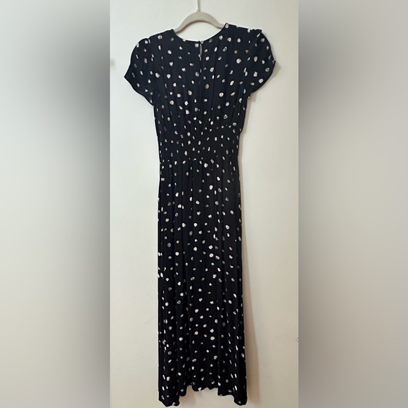 Aritzia Cap-Sleeve Midi-Dress with Side Slit Black and Cream Size XS - Picture 5 of 12